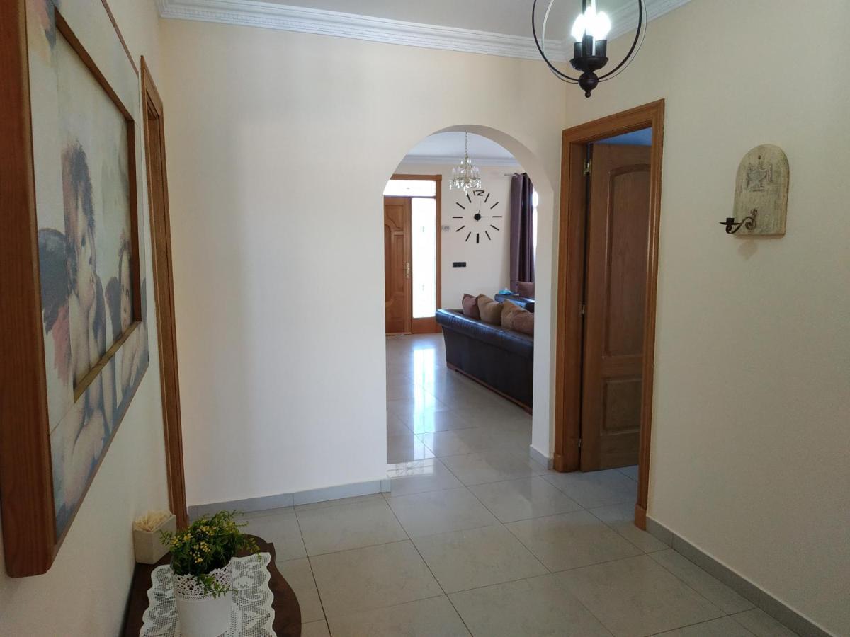 Villa Casa Del Sol 3 Bedroom Villa With Private Solar Covered 12M X 6M Pool Minimum Stay 7 Nights Chromecast And Wifi Throughout The Property Triquivijate Eksteriør billede