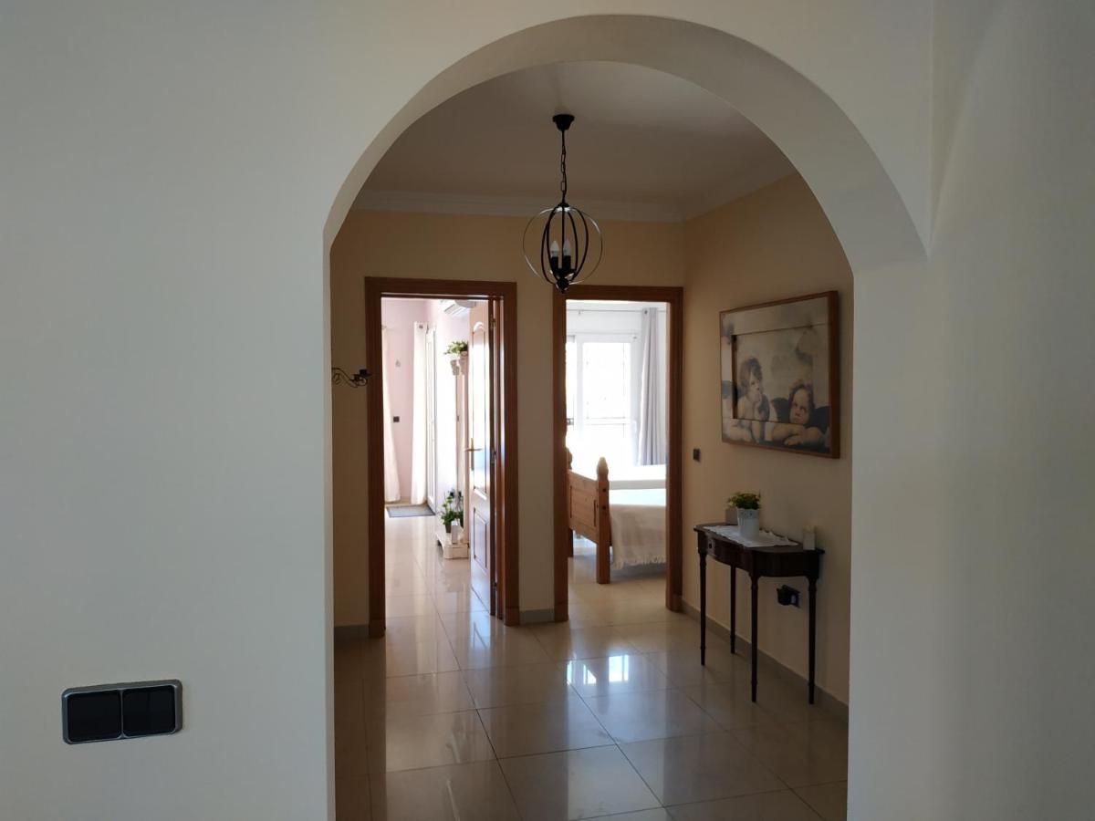 Villa Casa Del Sol 3 Bedroom Villa With Private Solar Covered 12M X 6M Pool Minimum Stay 7 Nights Chromecast And Wifi Throughout The Property Triquivijate Eksteriør billede
