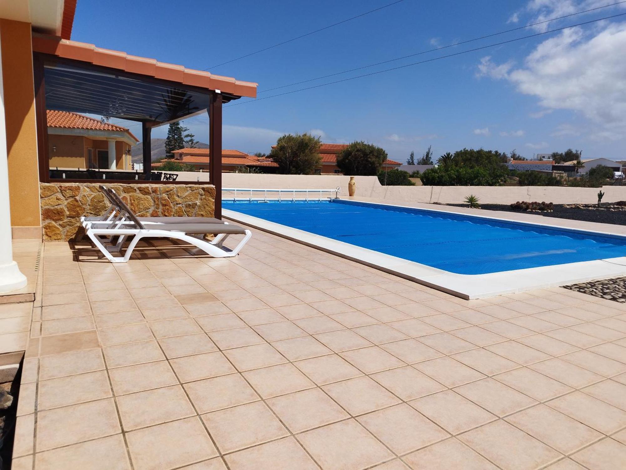 Villa Casa Del Sol 3 Bedroom Villa With Private Solar Covered 12M X 6M Pool Minimum Stay 7 Nights Chromecast And Wifi Throughout The Property Triquivijate Eksteriør billede